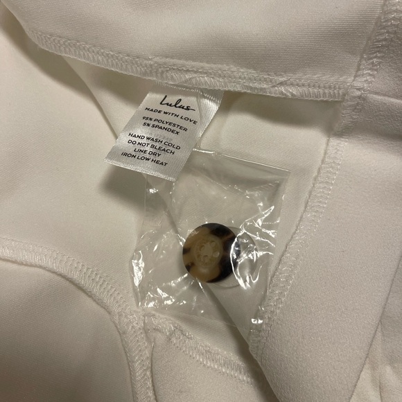 Lulus Career Girl Ivory Double Breasted Blazer White - Size XL - Picture 8 of 8